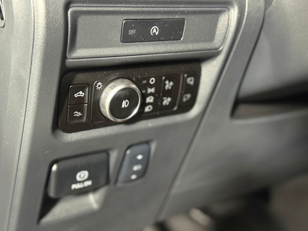 Used 2025 Ford F150 Raptor AWD/4WD image 18