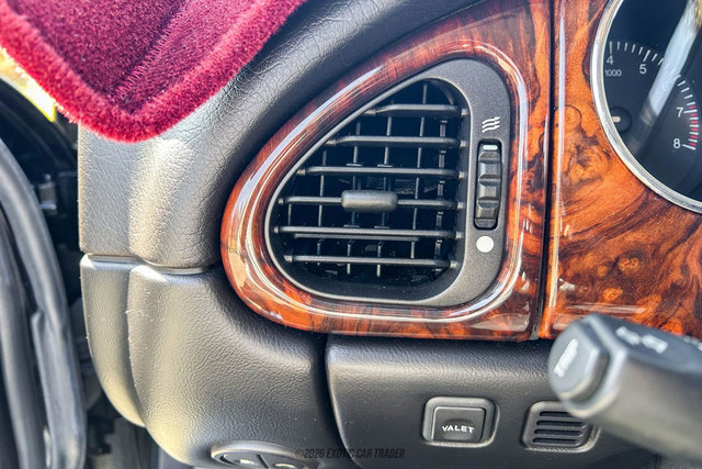 Used 1998 Jaguar XK8 Coupe image 53