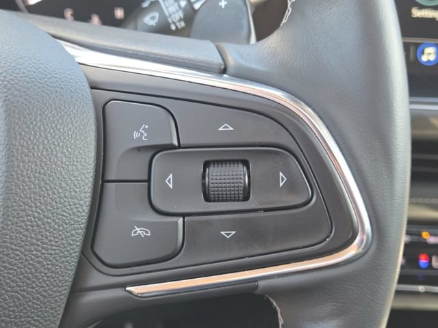Used 2023 Buick Envision Essence w/ Sport Touring Package AWD/4WD image 14