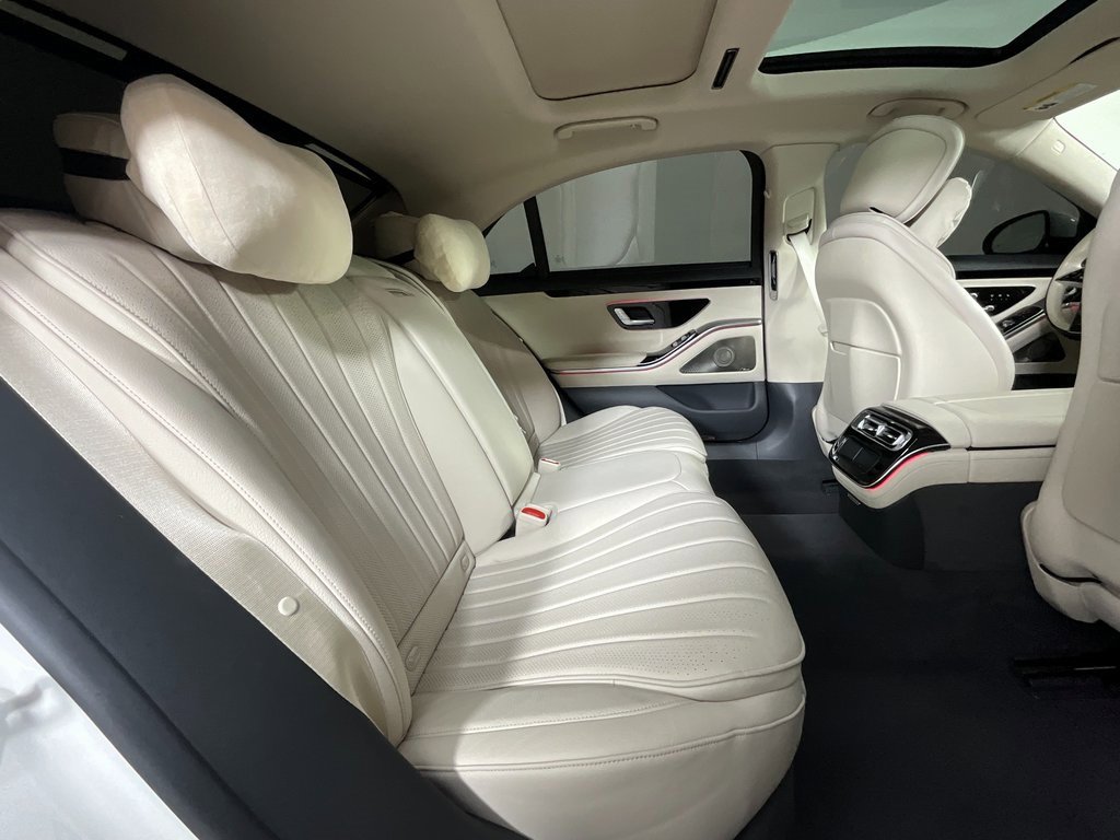 Used 2023 Mercedes-Benz S 500 4MATIC image 23