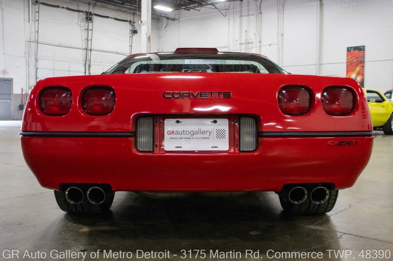 Used 1990 Chevrolet Corvette ZR-1 RWD image 7