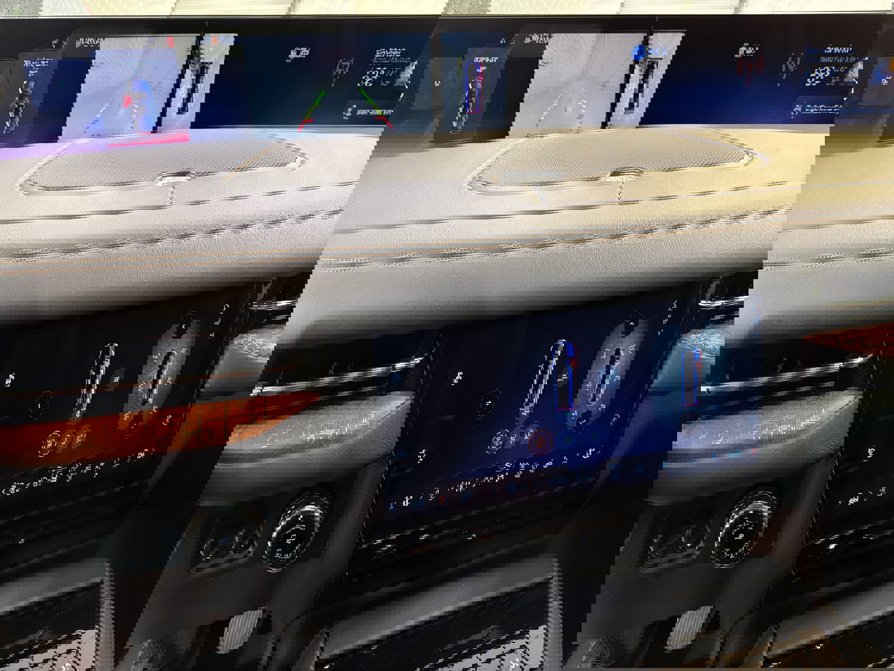 Used 2025 Lincoln Navigator Black Label image 18