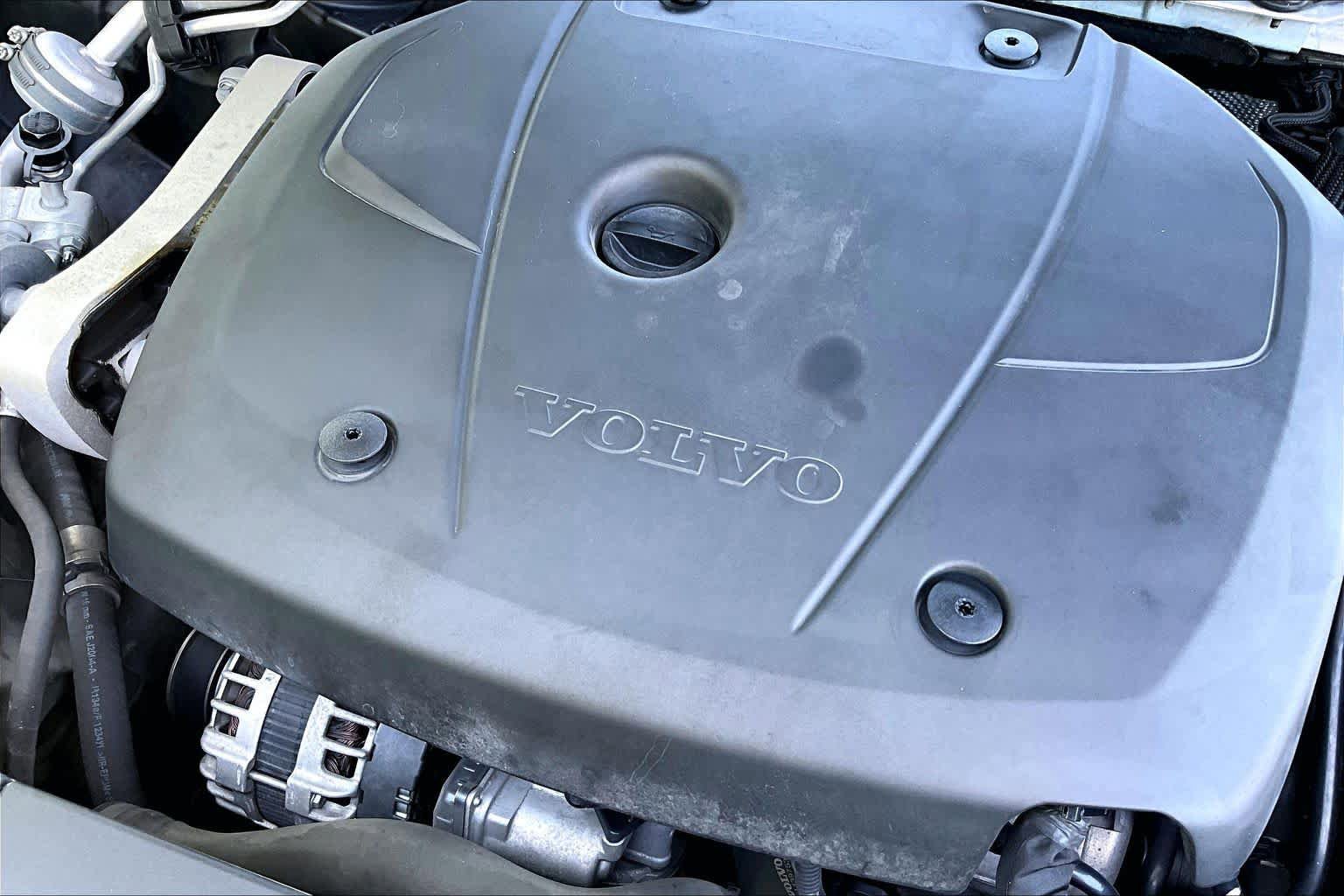 Used 2018 Volvo S90 T5 Momentum w/ Convenience Package AWD/4WD image 31