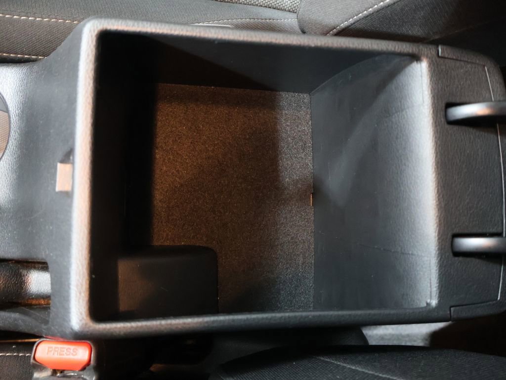 Used 2023 Kia Forte LXS image 29