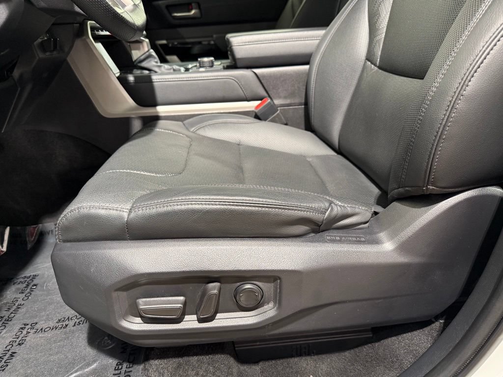 Used 2024 Toyota Tundra Limited AWD/4WD image 13