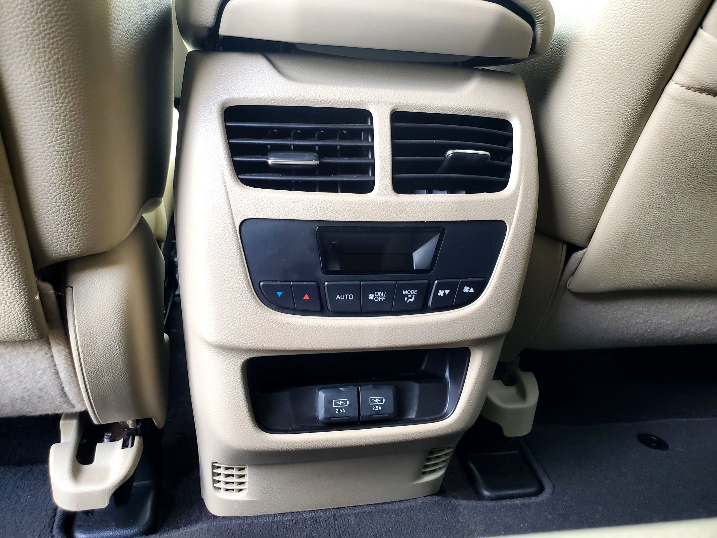 Used 2019 Acura MDX FWD image 29