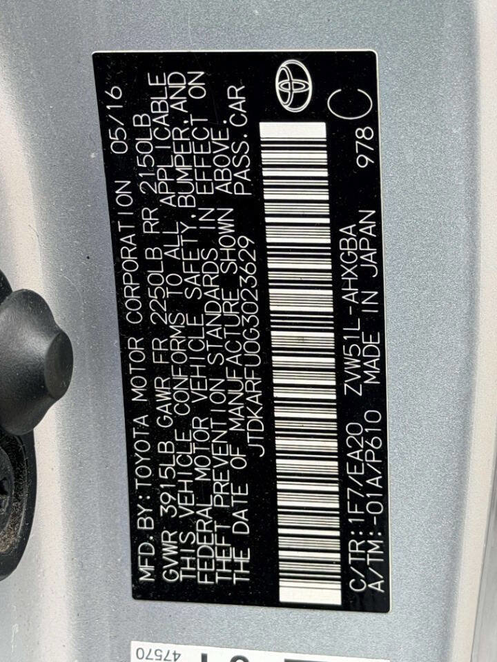 Used 2016 Toyota Prius Four w/ Advanced Technology Package image 17