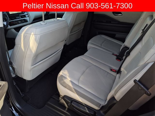 Used 2022 Nissan Pathfinder SL FWD image 25