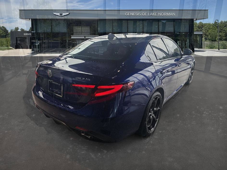 Used 2020 Alfa Romeo Giulia Ti Sport image 4