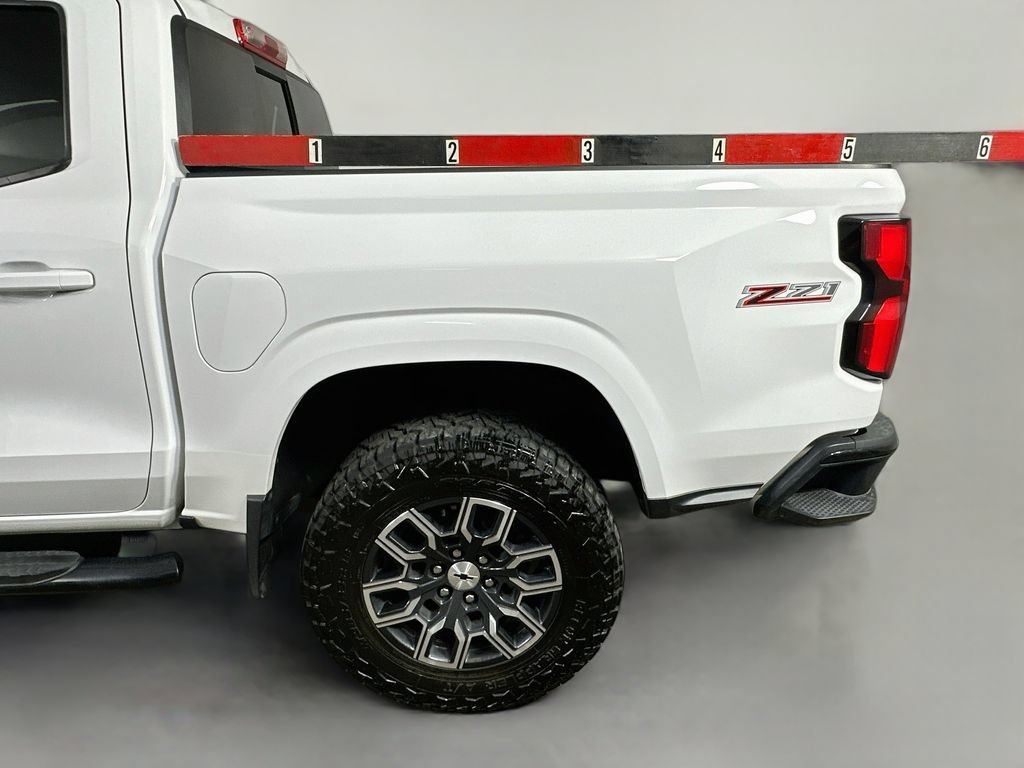Used 2023 Chevrolet Colorado Z71 w/ Z71 Convenience Package 2 AWD/4WD image 40