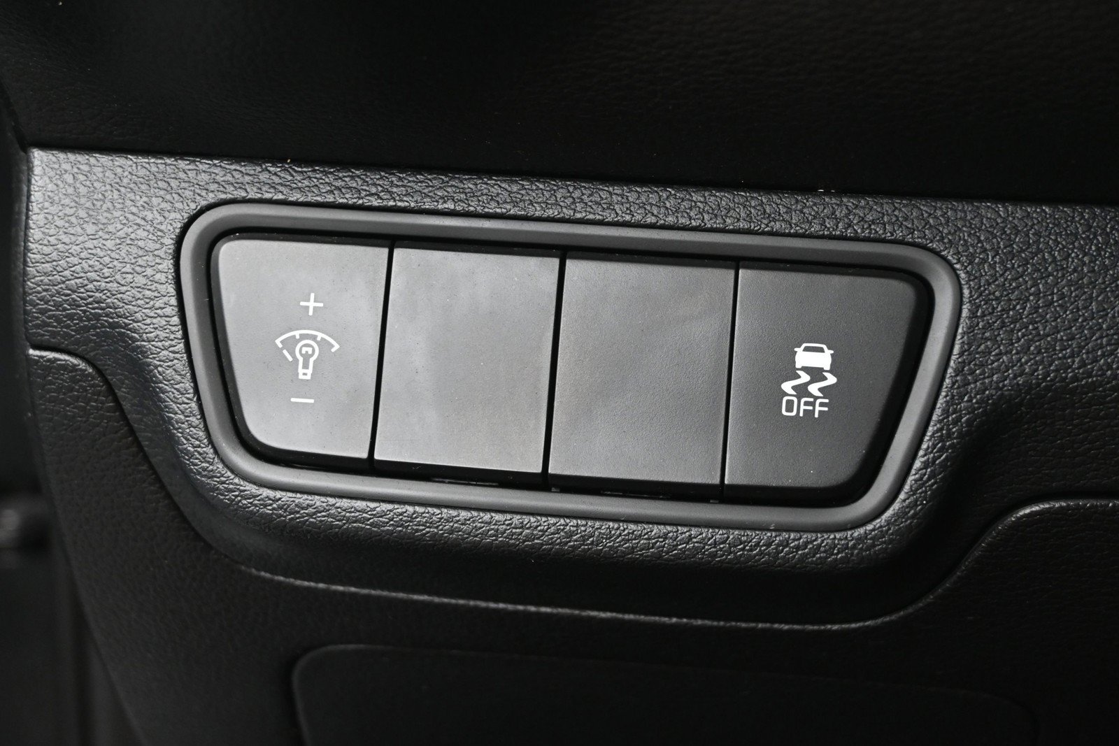 Used 2024 Kia Forte LX FWD image 12