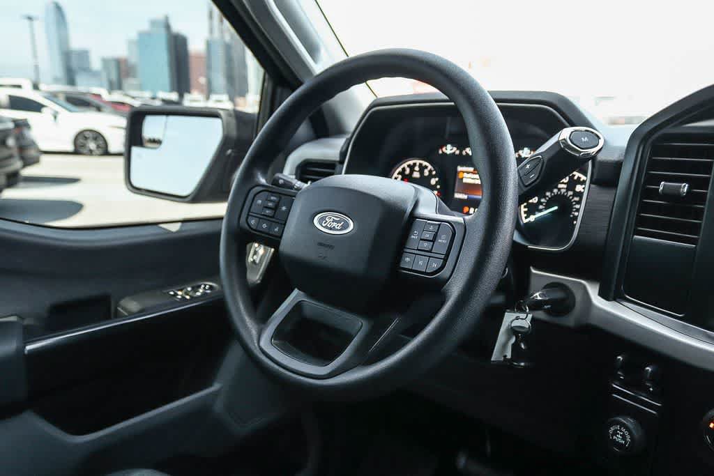 Used 2023 Ford F150 XL w/ Trailer Tow Package RWD image 16