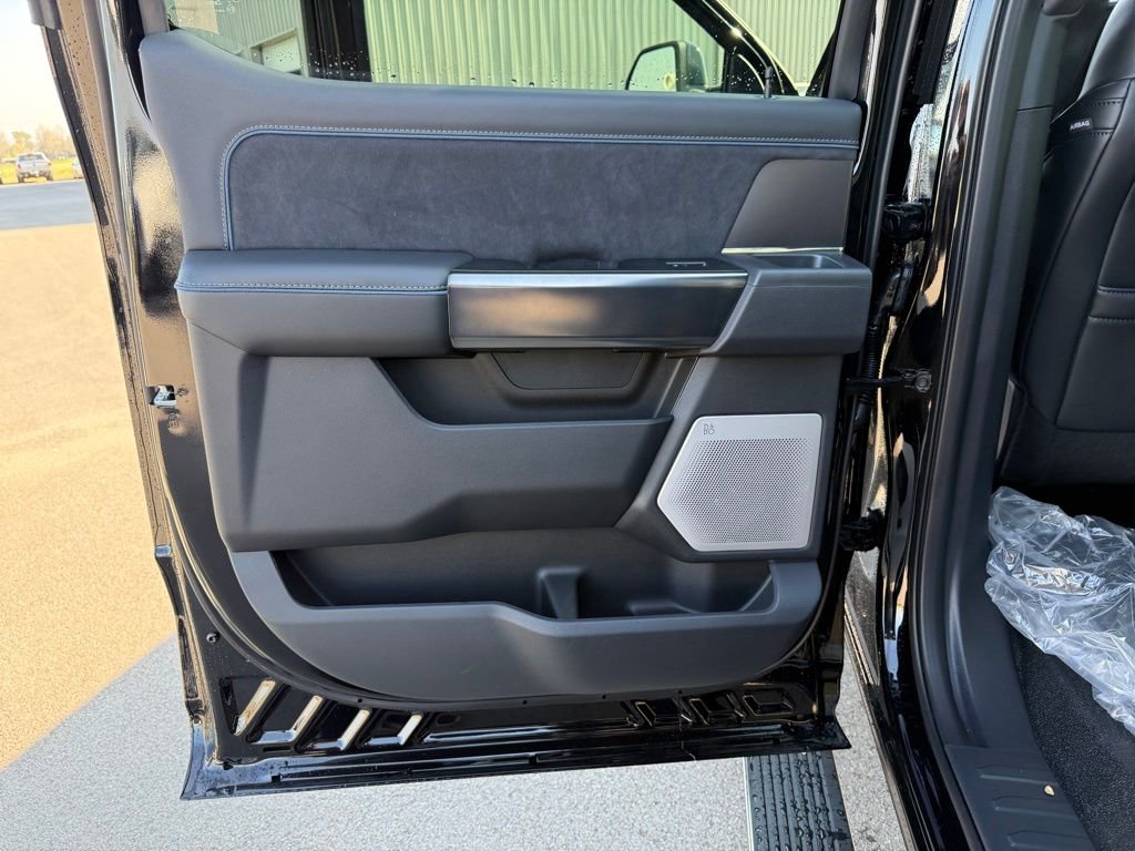 New 2026 Ford F250 4x4 Crew Cab Super Duty image 13