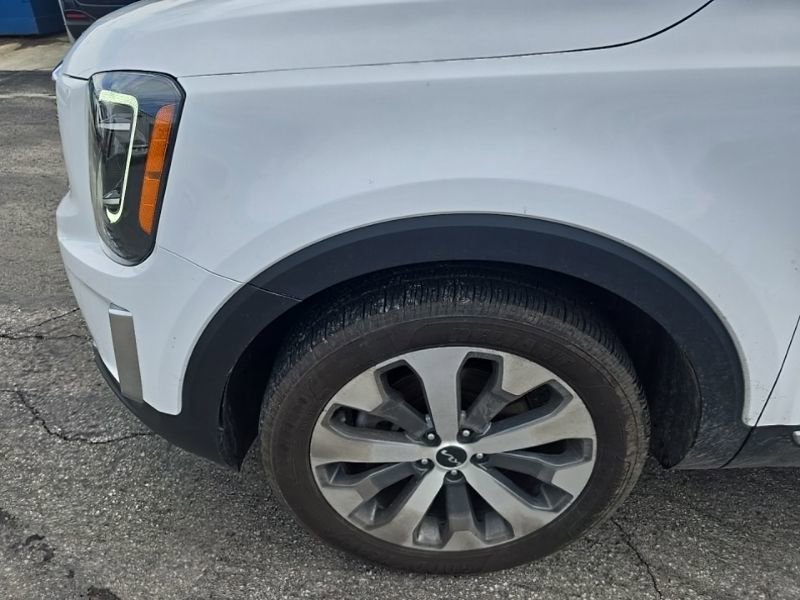Used 2022 Kia Telluride S image 11