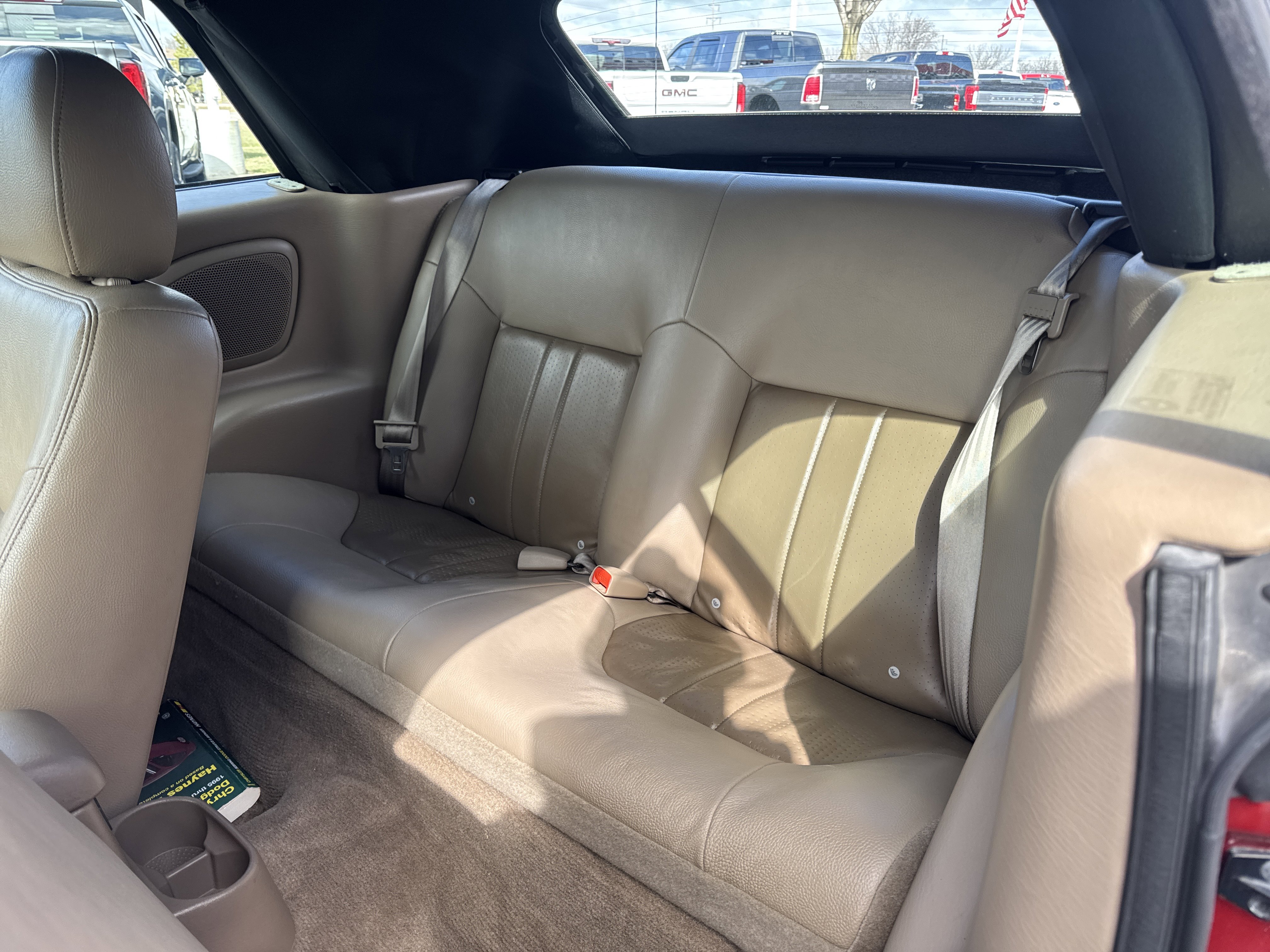 Used 2003 Chrysler Sebring GTC image 31