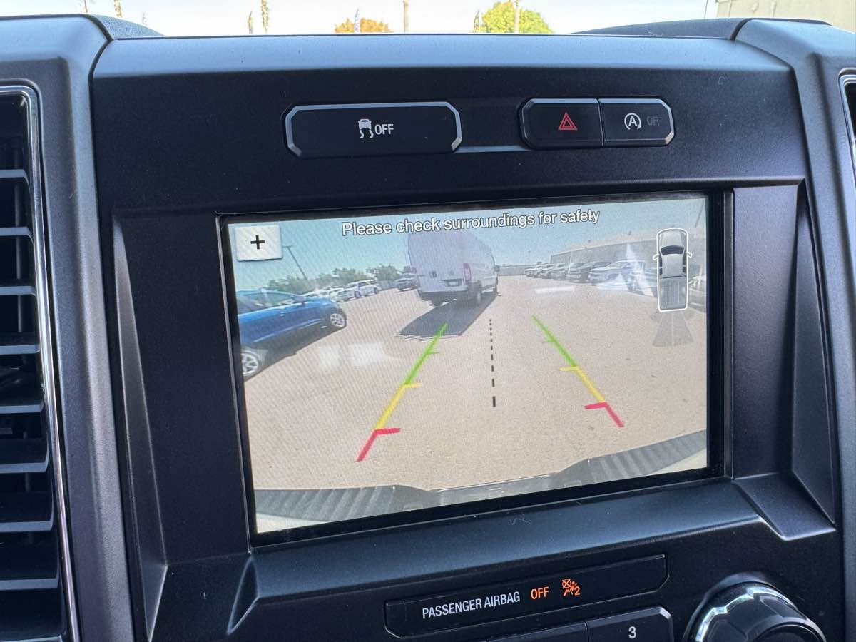Used 2018 Ford F150 XLT w/ Equipment Group 302A Luxury AWD/4WD image 32