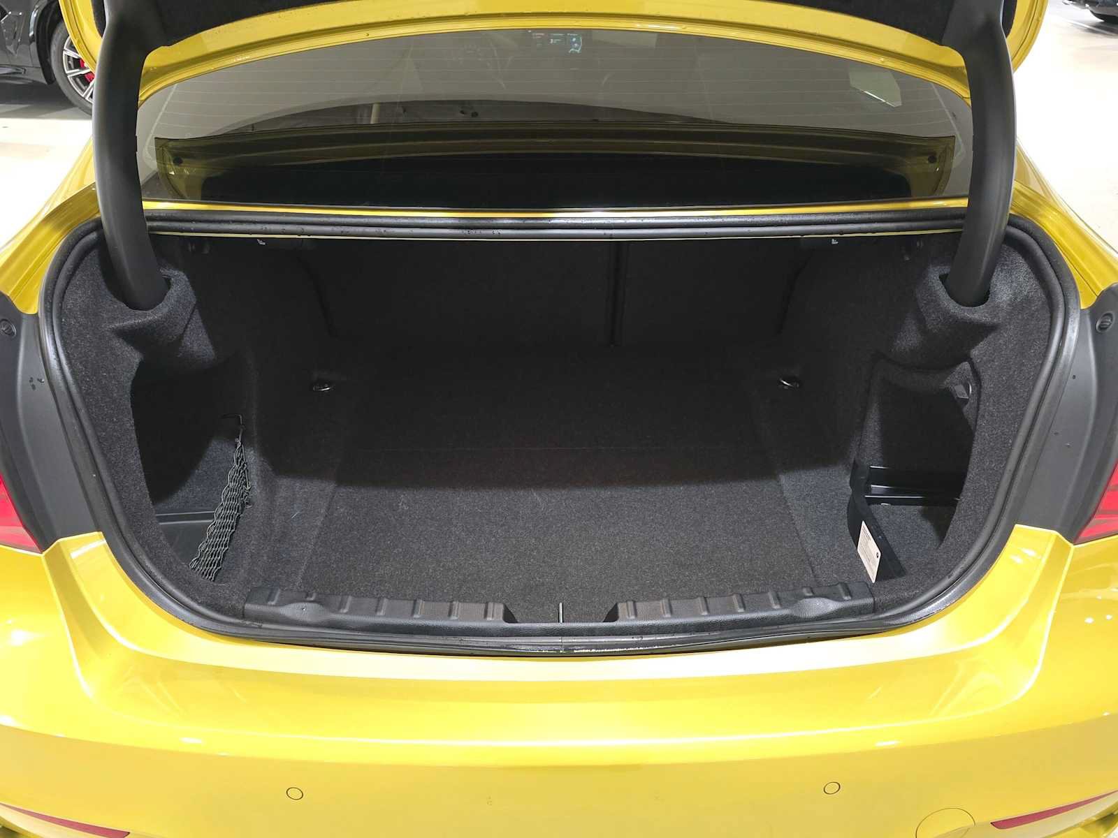 Used 2018 BMW M3 RWD image 14