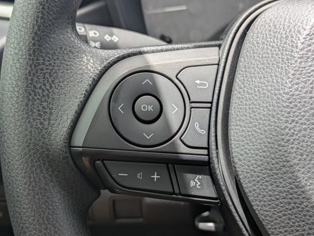 Used 2023 Toyota Corolla LE FWD image 23