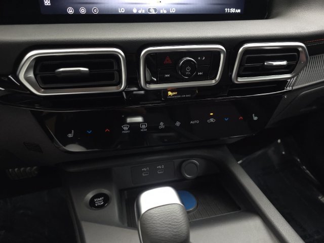 New 2027 Nissan Sentra SR w/ SR All Weather Package FWD image 25