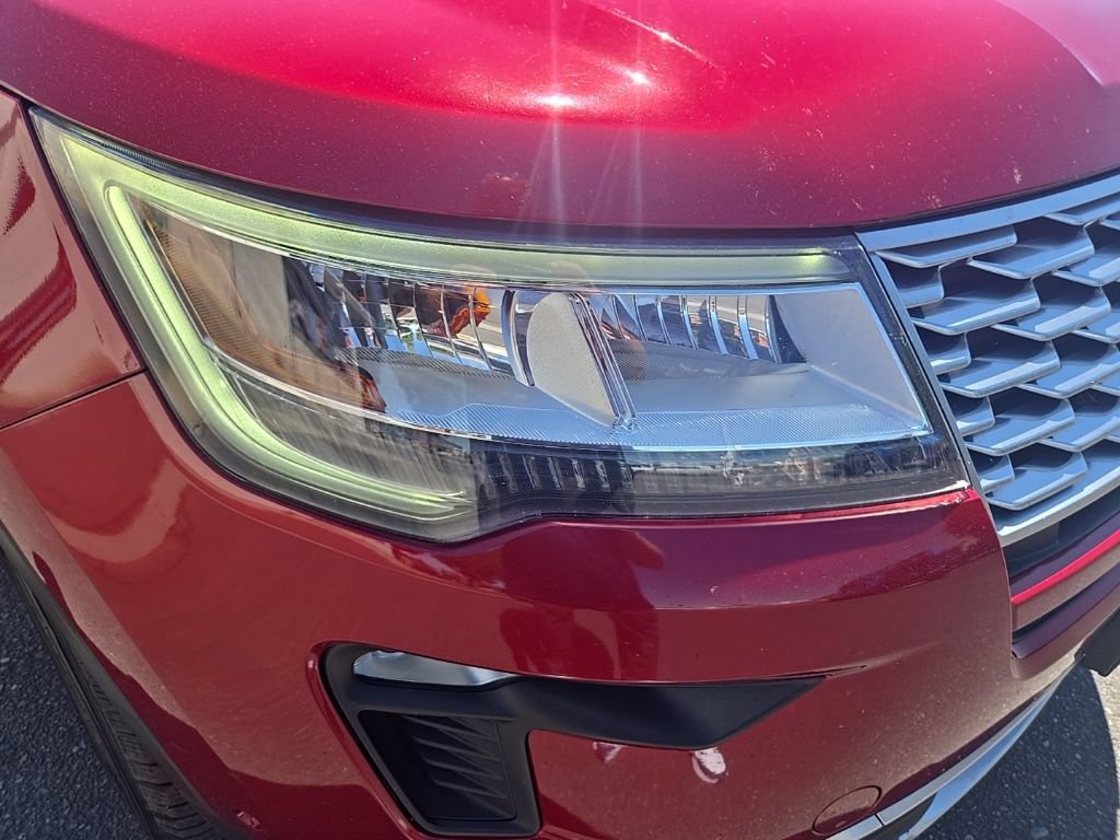 Used 2018 Ford Explorer Platinum AWD/4WD image 31