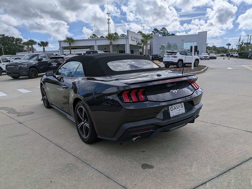 Used 2024 Ford Mustang Premium RWD image 5