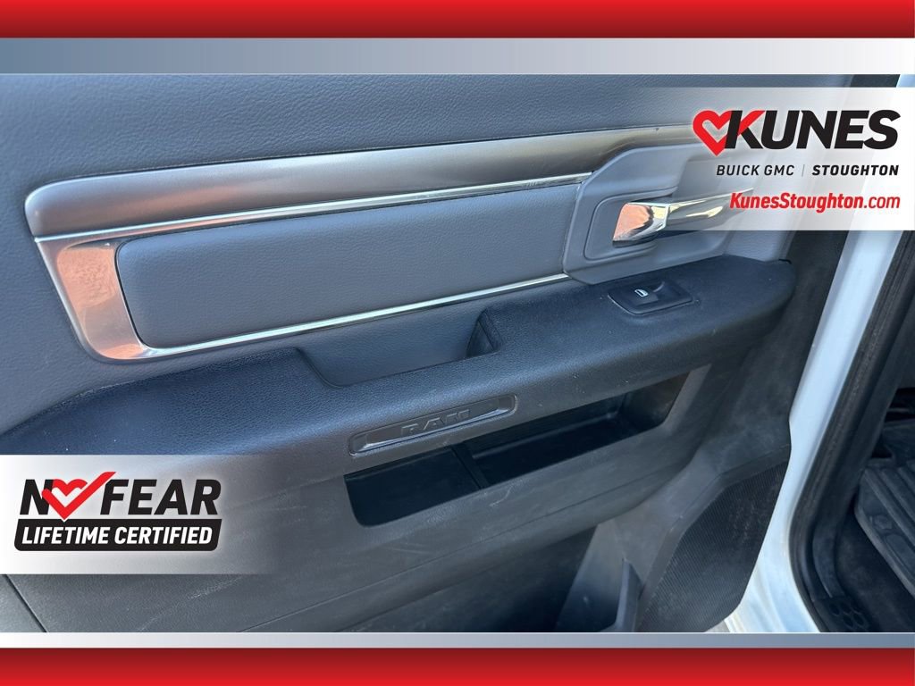 Used 2023 RAM 1500 Classic SLT w/ Electronics Group image 40