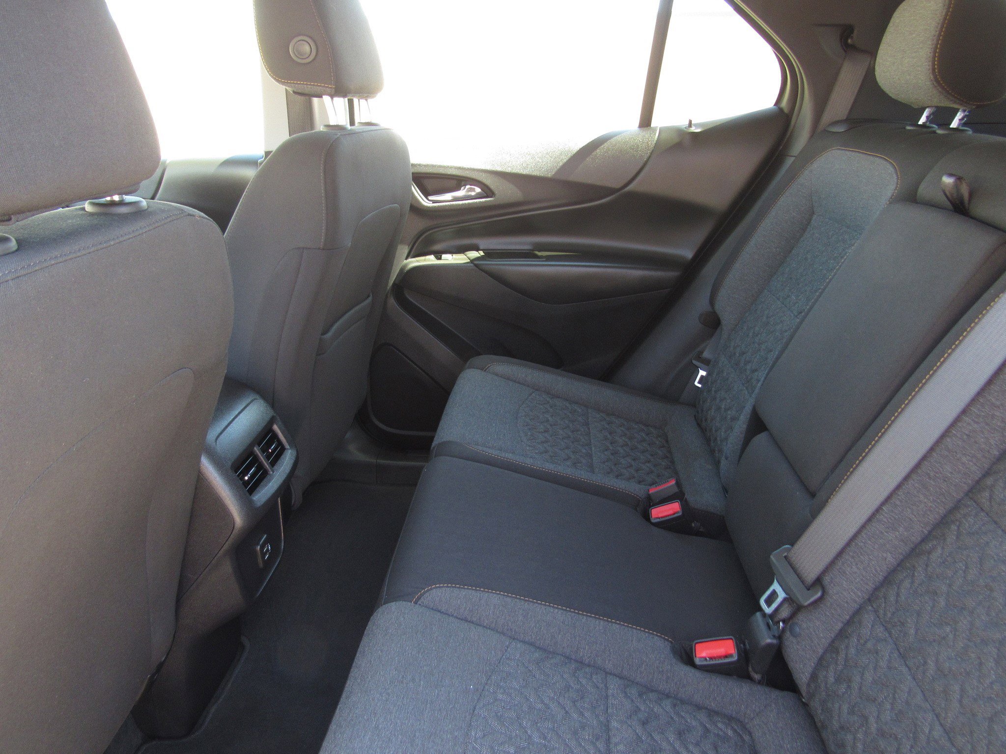 Used 2024 Chevrolet Equinox LT AWD/4WD image 14