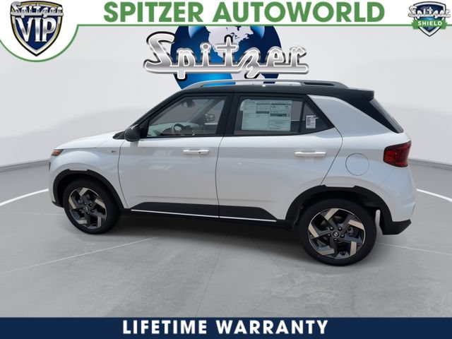 New 2026 Hyundai Venue SEL FWD image 6