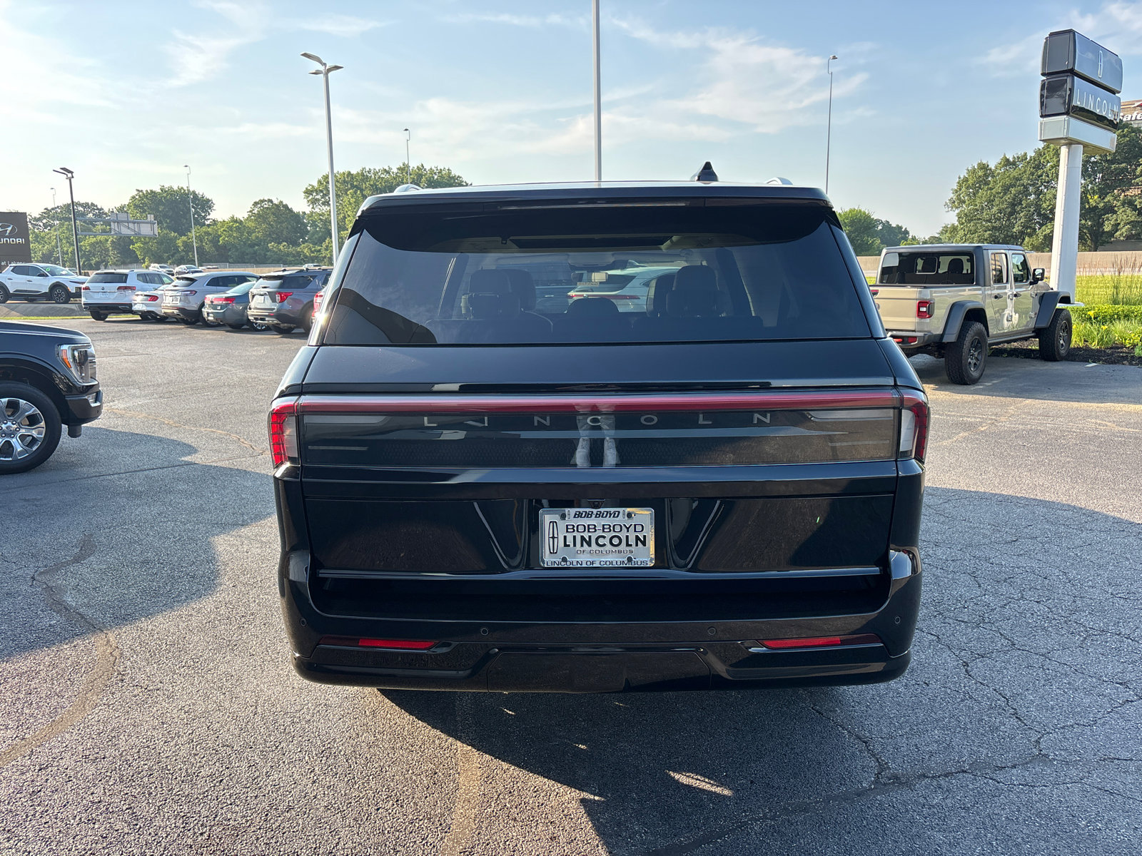 New 2025 Lincoln Navigator L Reserve image 6