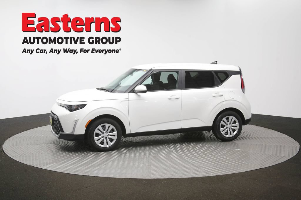 Used 2023 Kia Soul LX FWD image 58