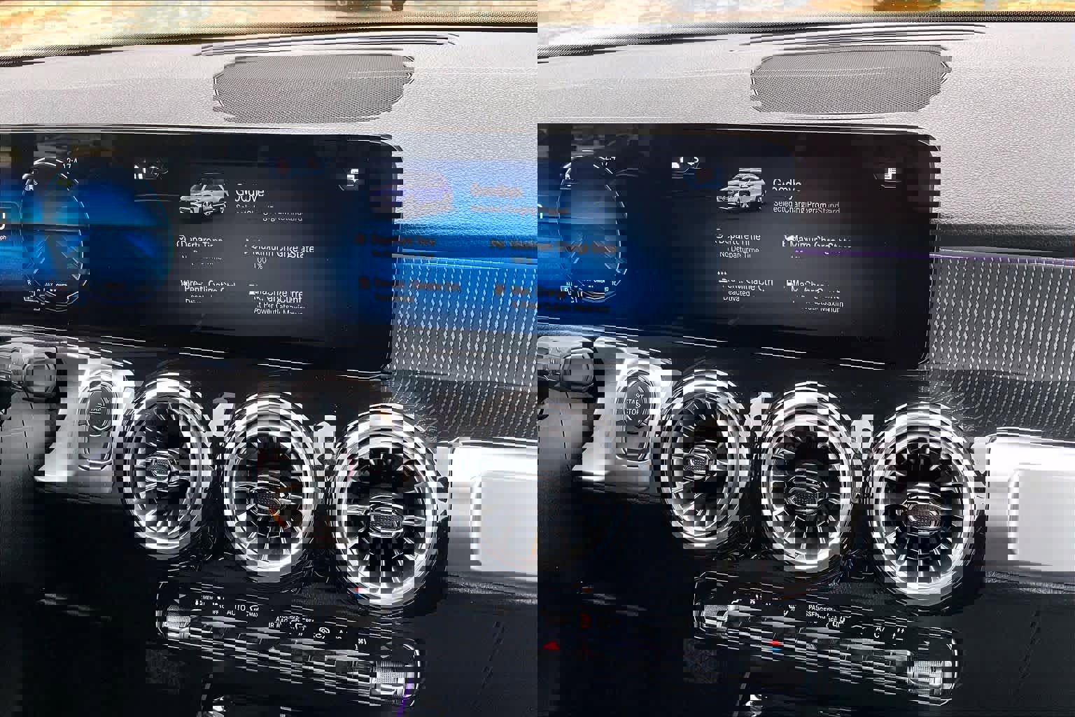 Certified 2023 Mercedes-Benz EQB 300 4MATIC image 6