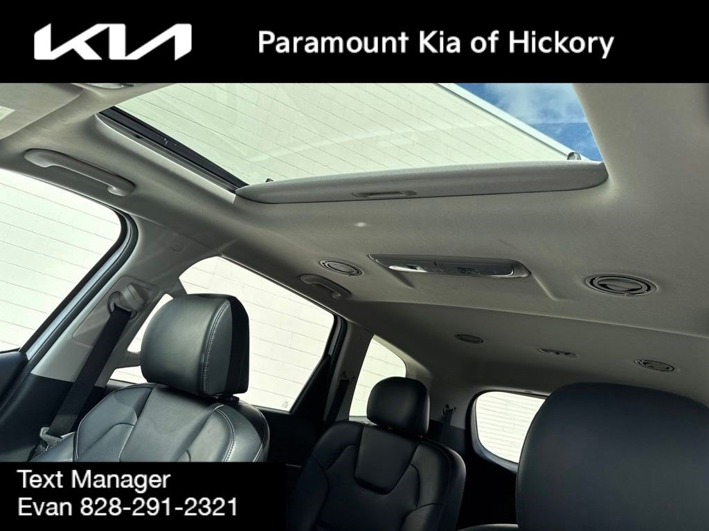 Used 2022 Kia Telluride S AWD/4WD image 38