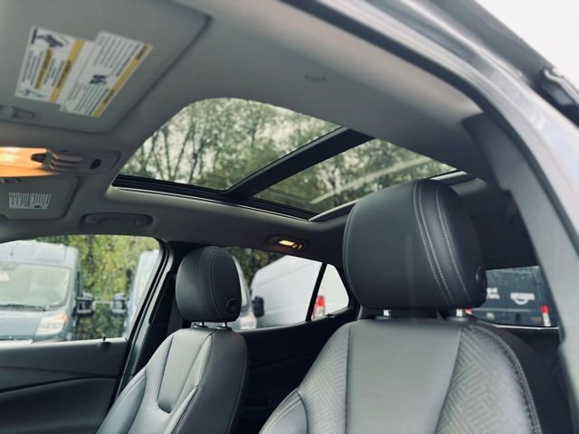 Used 2023 Buick Encore GX Essence w/ Experience Buick Package image 23