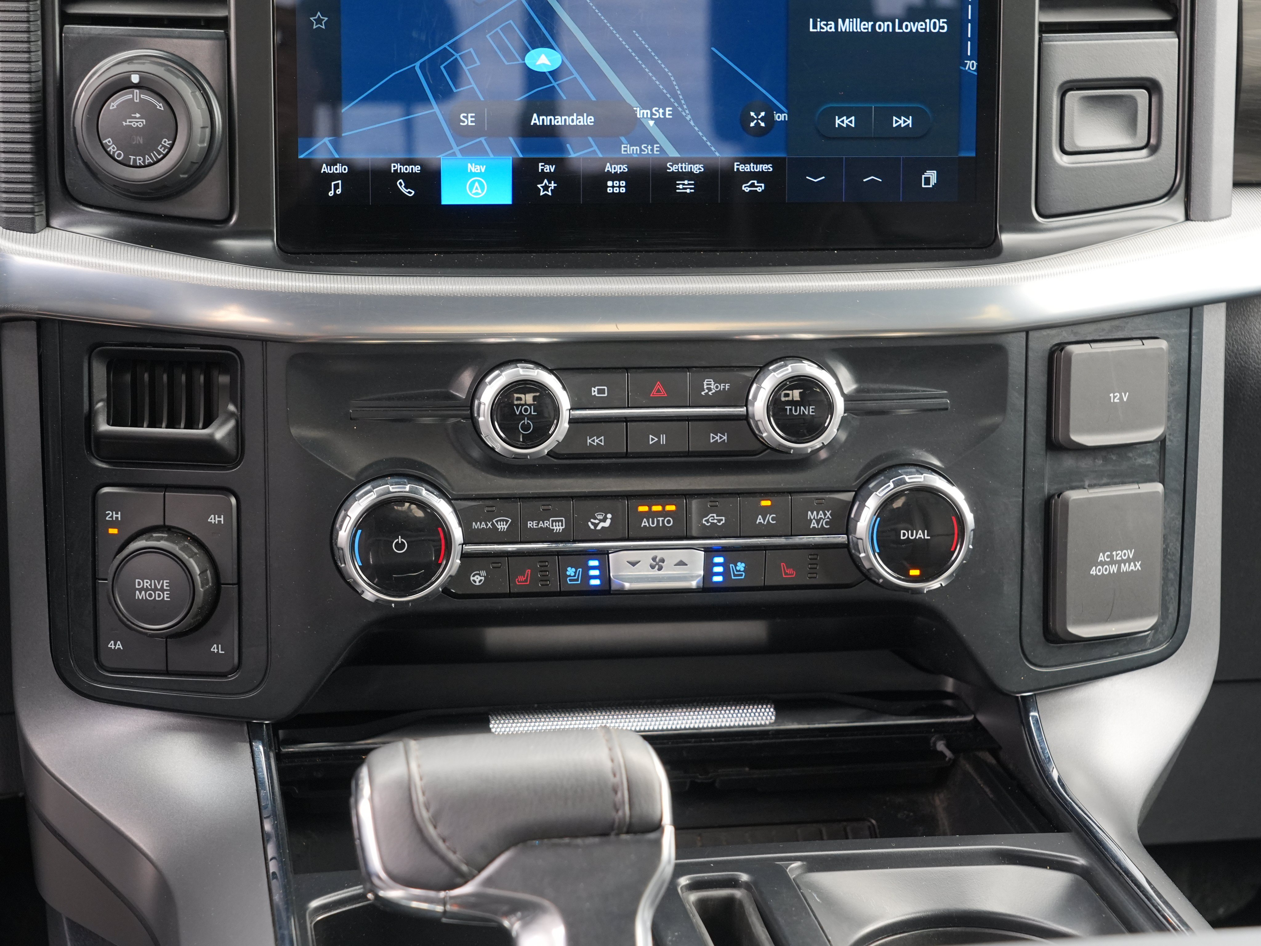 Used 2025 Ford F150 Lariat w/ Equipment Group 502A High AWD/4WD image 25