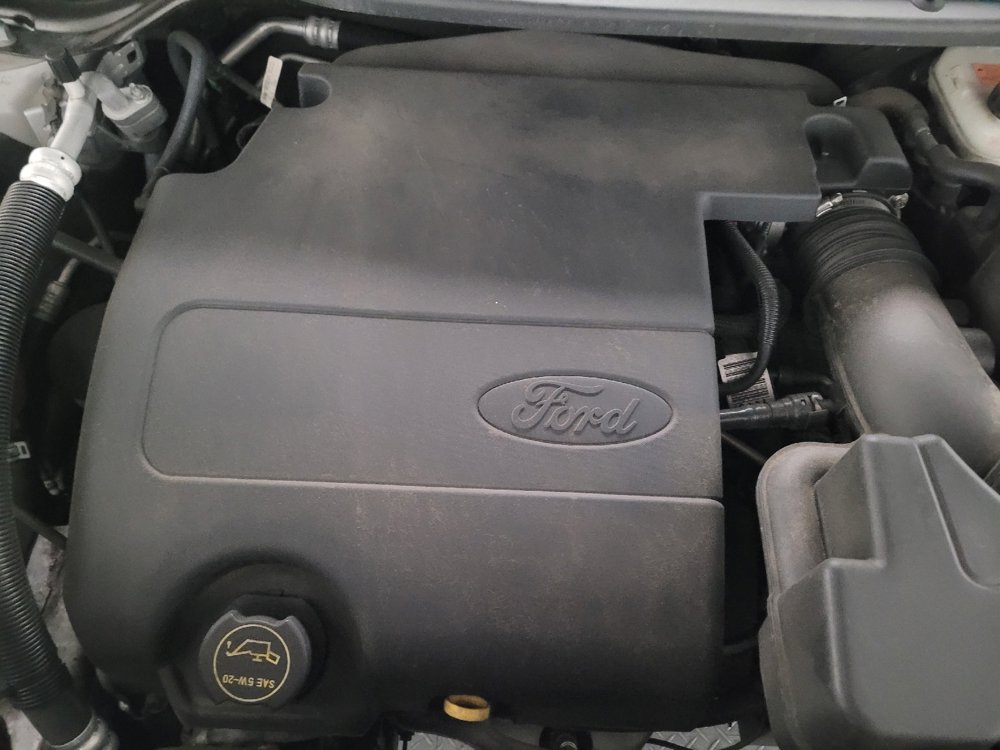 Used 2016 Ford Explorer XLT w/ Equipment Group 201A FWD image 30