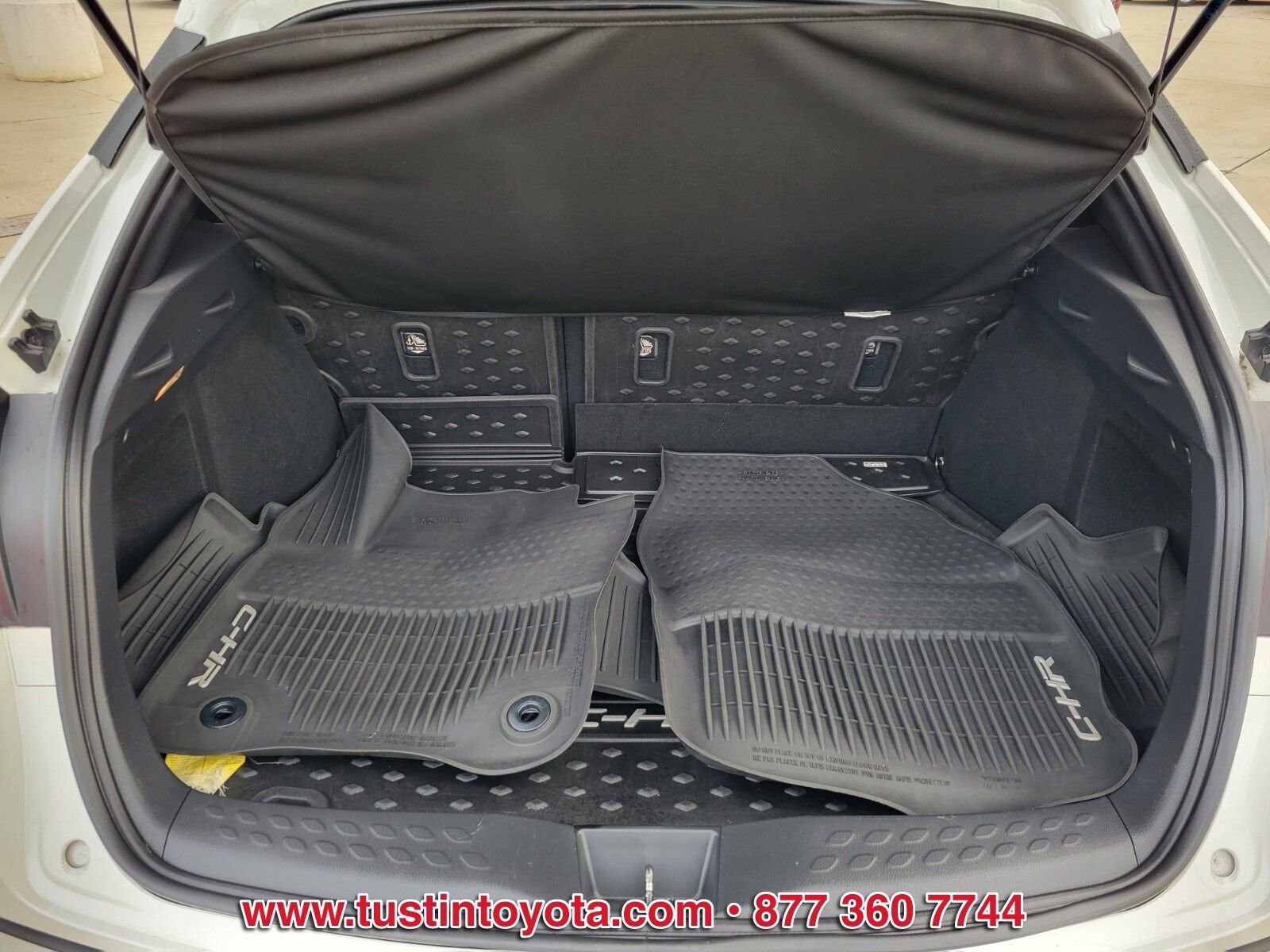 Certified 2019 Toyota C-HR LE FWD image 13