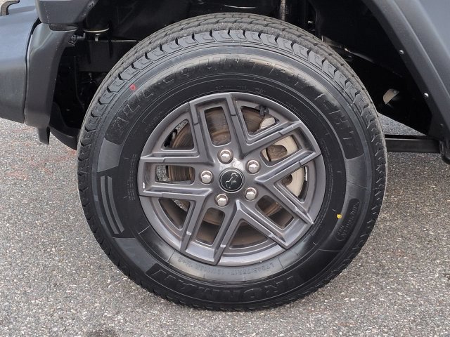 Used 2024 Jeep Wrangler Unlimited Sport AWD/4WD image 11