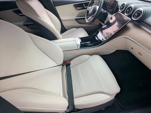 Used 2023 Mercedes-Benz C 300 4MATIC Sedan image 21