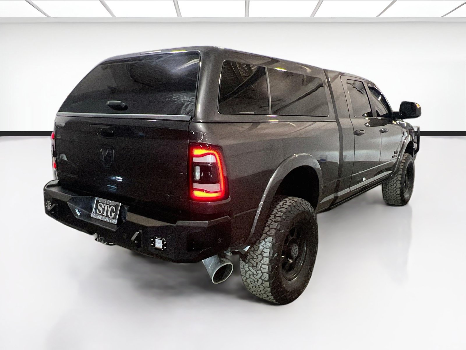 Used 2020 RAM 2500 Laramie AWD/4WD image 4