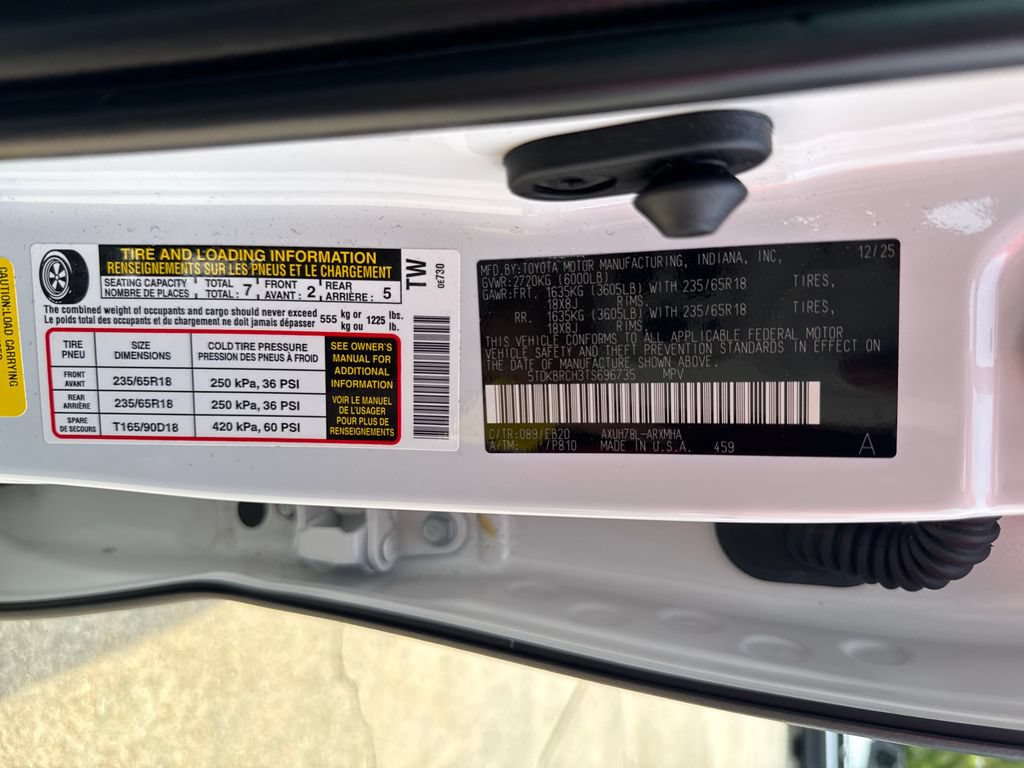 Used 2026 Toyota Highlander XLE AWD/4WD image 39