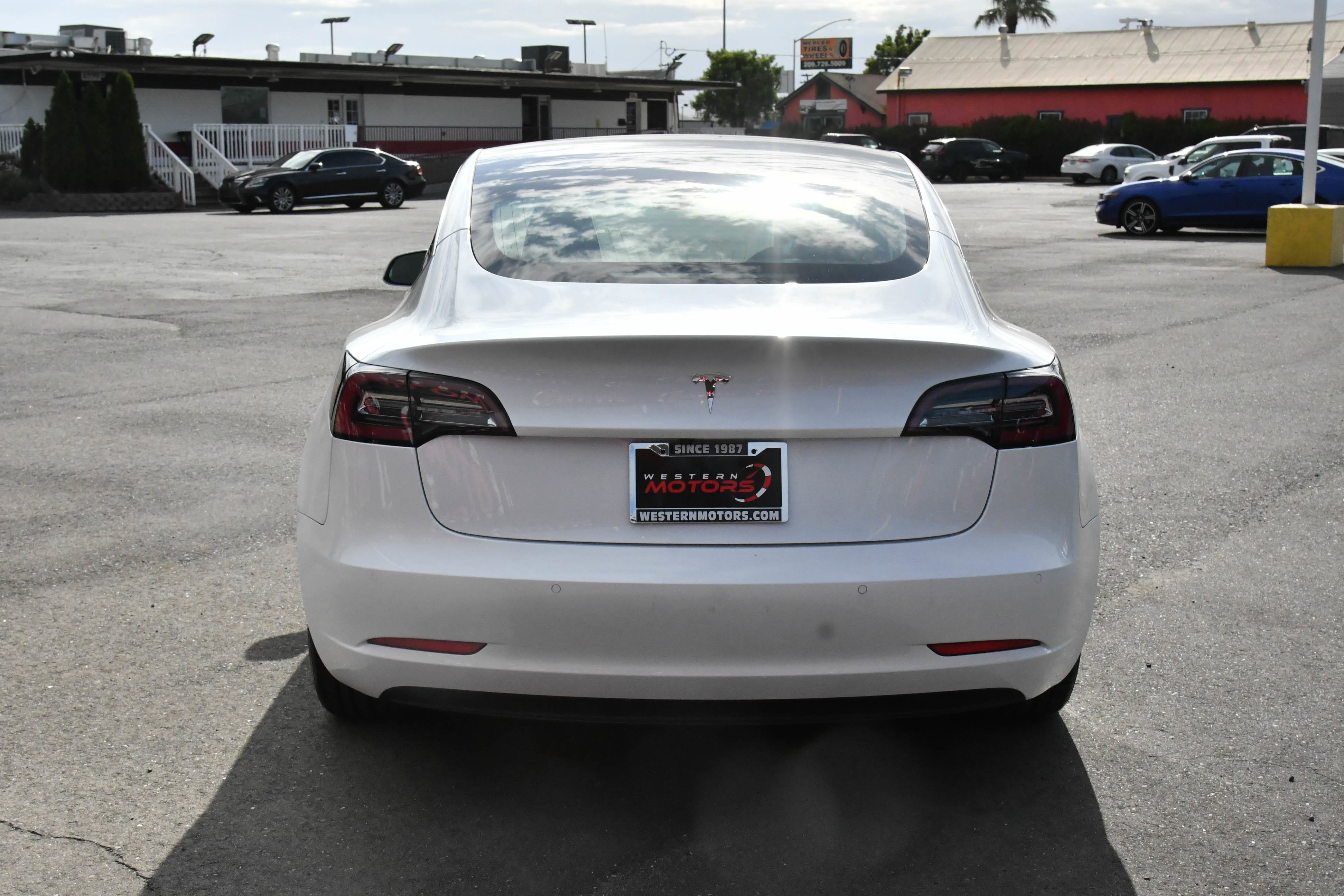 Used 2020 Tesla Model 3 Standard Range RWD image 7