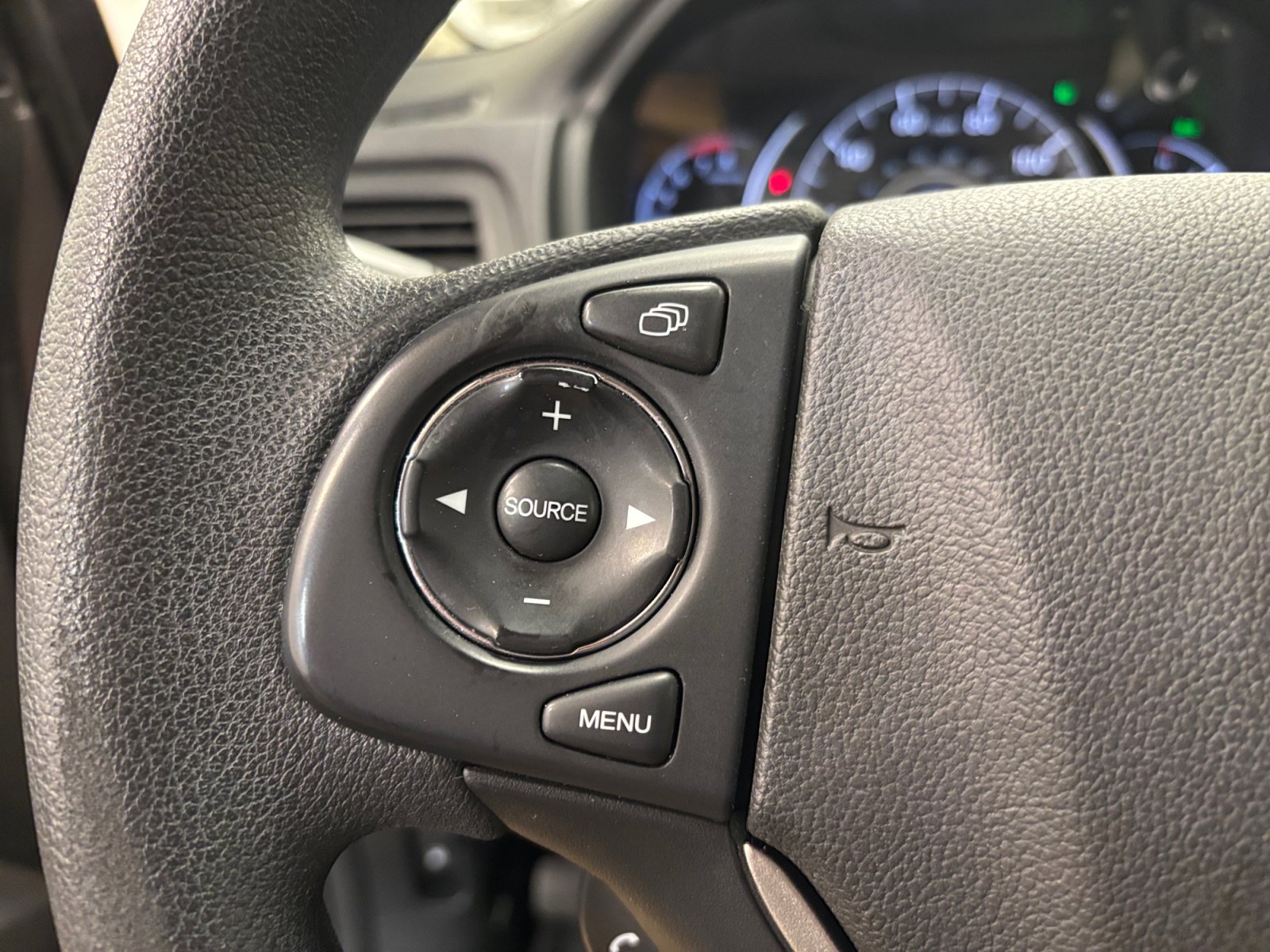 Used 2016 Honda CR-V EX image 25