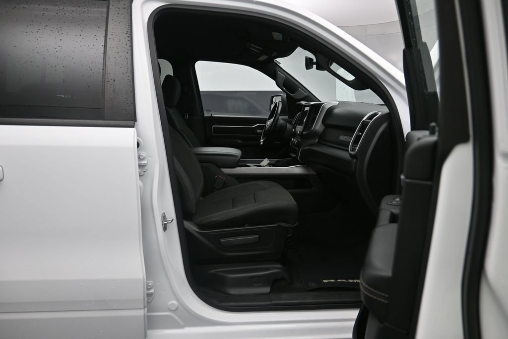 Used 2019 RAM 1500 Big Horn AWD/4WD image 26