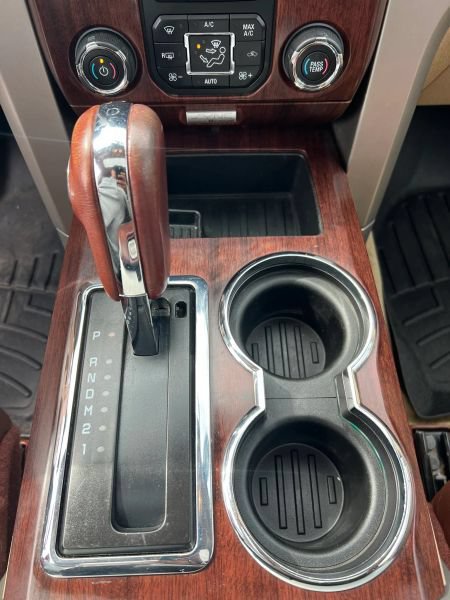 Used 2014 Ford F150 King Ranch w/ King Ranch Luxury Package AWD/4WD image 26