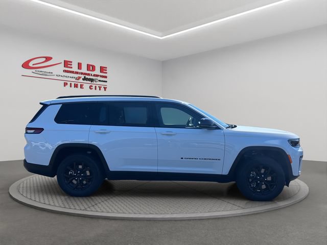New 2026 Jeep Grand Cherokee L 4WD image 9