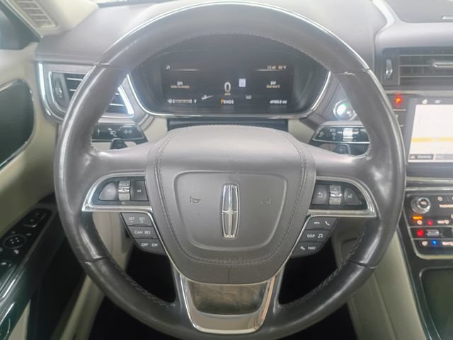 Used 2017 Lincoln Continental Select w/ Climate Package AWD/4WD image 32