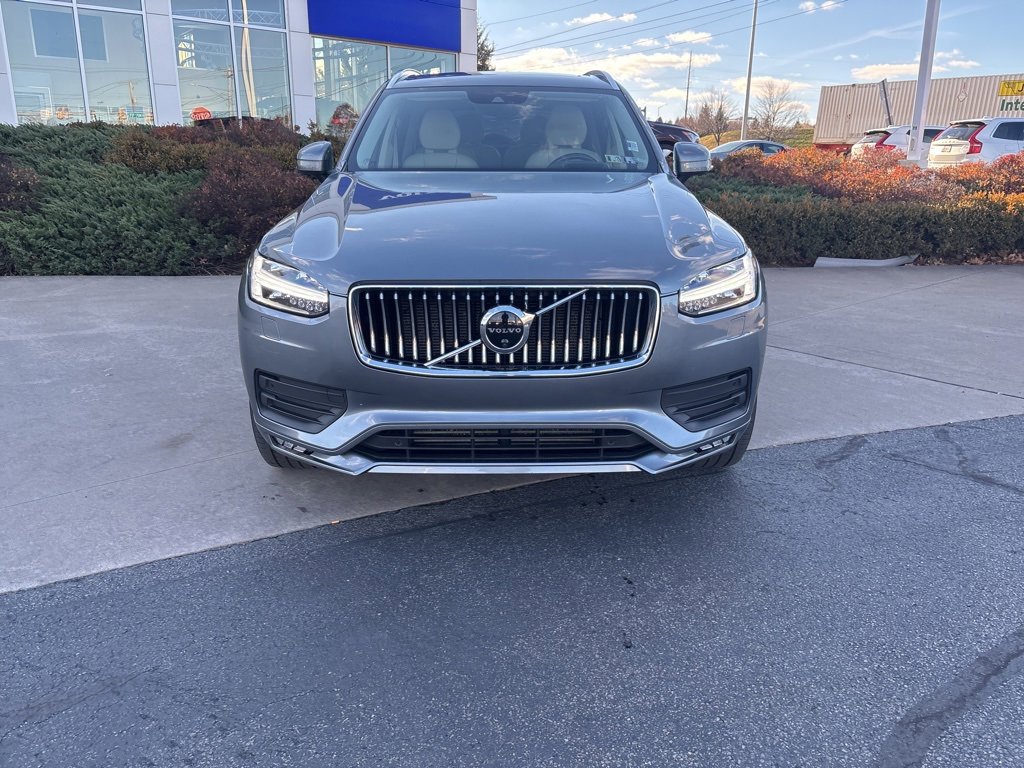 Used 2020 Volvo XC90 T6 Momentum w/ Protection Package Premier image 2