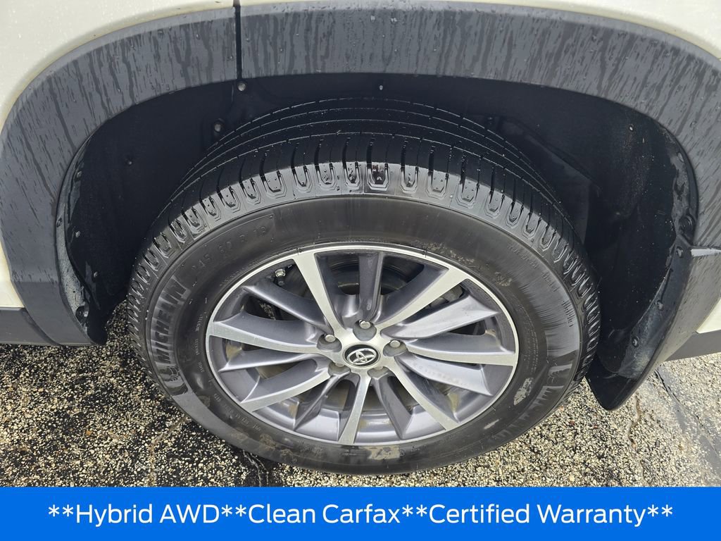 Used 2019 Toyota Highlander XLE AWD/4WD image 9