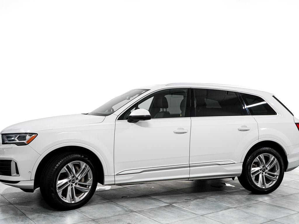 Used 2021 Audi Q7 2.0T Premium AWD/4WD image 4