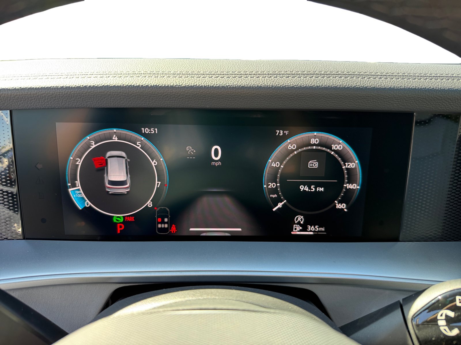 New 2026 Volkswagen Tiguan SE R-Line FWD image 11